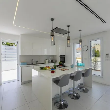 Villa Piera By The Sea Protaras