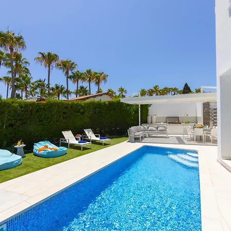 Villa Piera By The Sea *